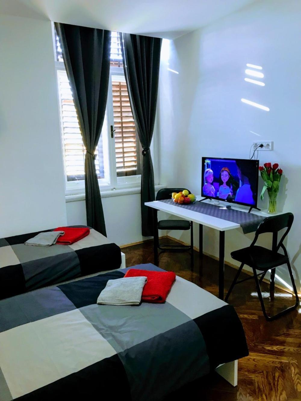 Pula-center And Apartman