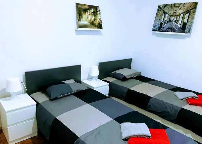 Pula-Center Apartments And Rooms