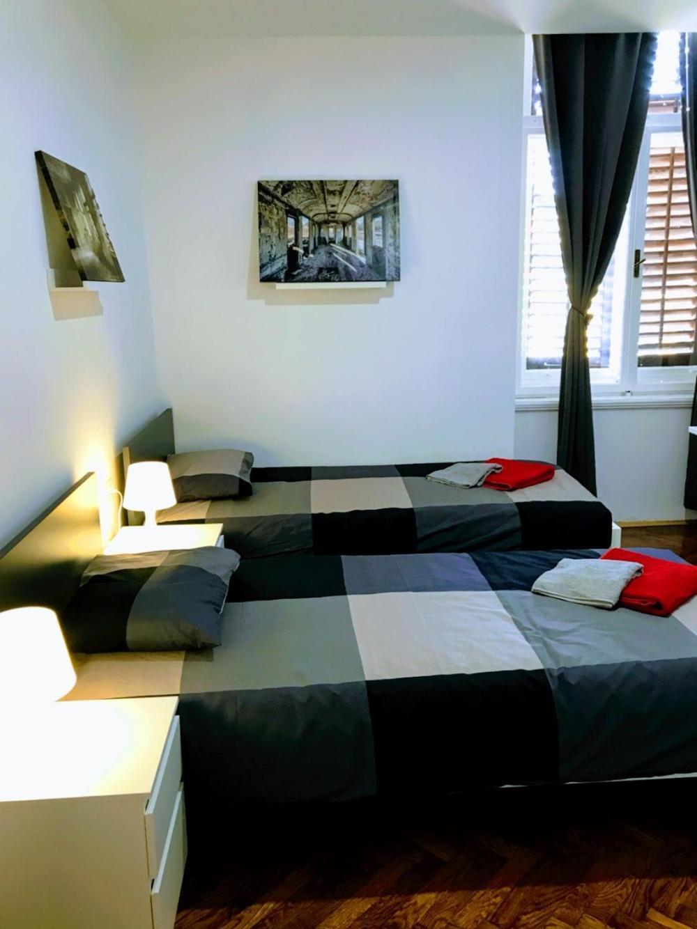 Pula-center And Apartamento *
